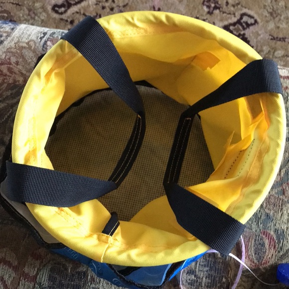 LEGO Storage Bucket (collapsable) - Picture 5 of 5